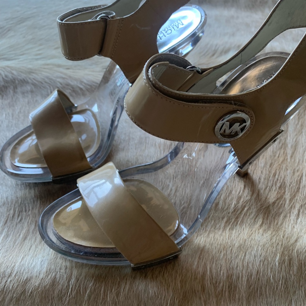 Michael Kors Patent Leather Beige Heeled Sandals